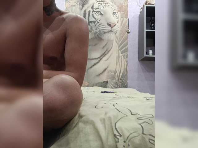 SexyCouple69