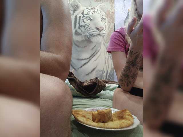 SexyCouple69 live cam on BongaCams