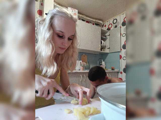 SexyCouple69