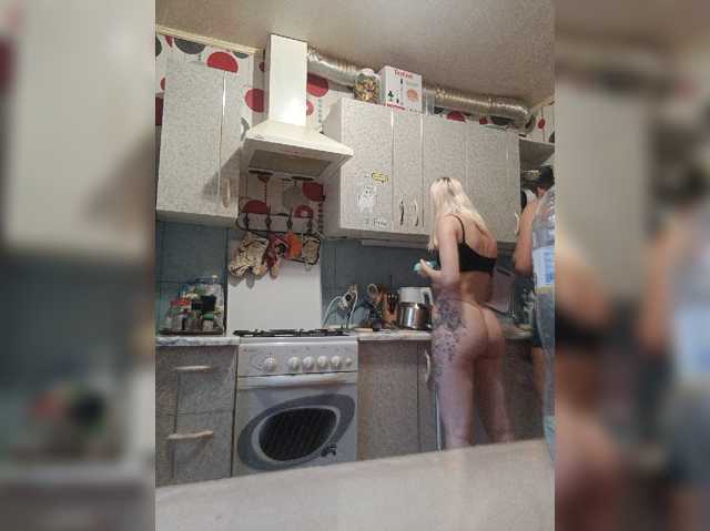Live трансляция SexyCouple69 - slutnetki.online