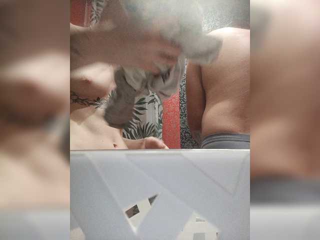 SexyCouple69 live cam on BongaCams