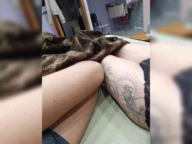 SexyCouple69