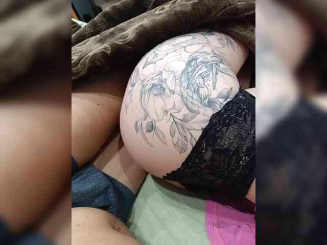 SexyCouple69
