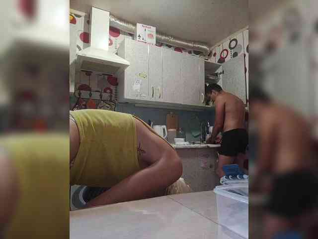 SexyCouple69 webcam