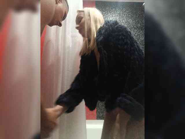 SexyCouple69