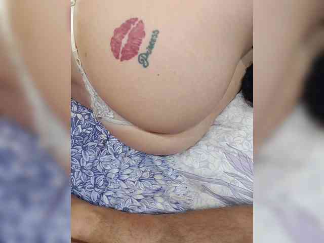 SexyCouple69 webcam