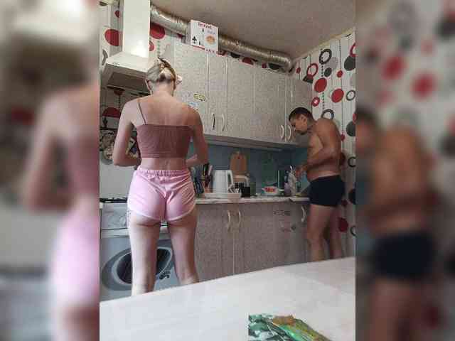 SexyCouple69 webcam