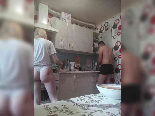 SexyCouple69