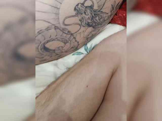 SexyCouple69