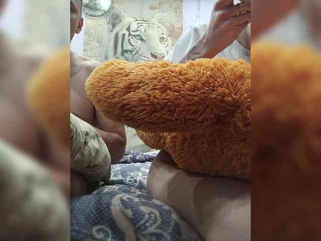 SexyCouple69 webcam
