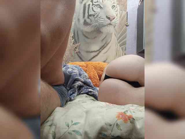 SexyCouple69