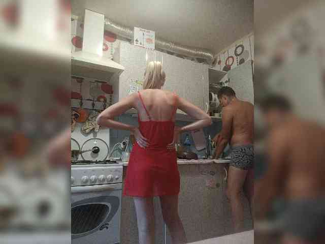 SexyCouple69 webcam