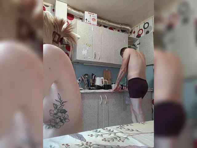 SexyCouple69 webcam