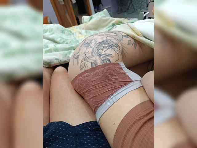 SexyCouple69