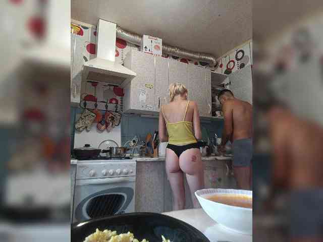 SexyCouple69 webcam