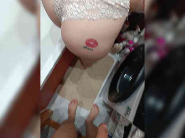 SexyCouple69 webcam