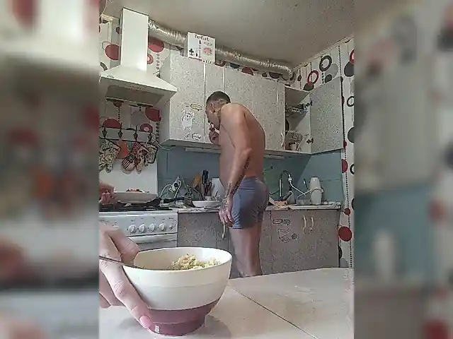 SexyCouple69