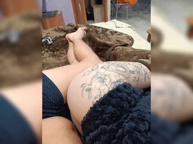 SexyCouple69