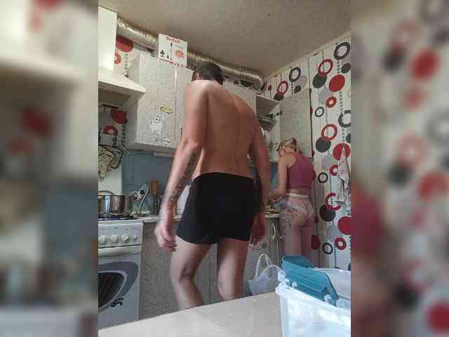 SexyCouple69 webcam