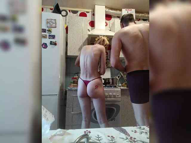 SexyCouple69 webcam