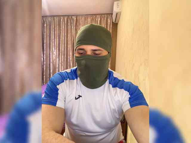 Andrey1223-1 Live Webcam on BongaCams