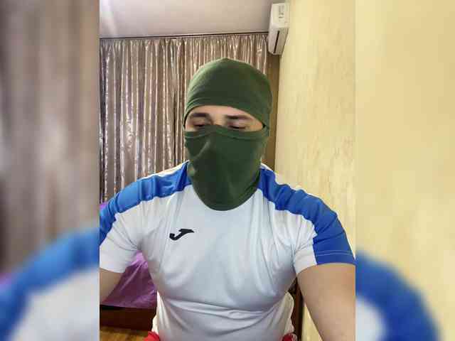 Andrey1223-1 Live Webcam on BongaCams