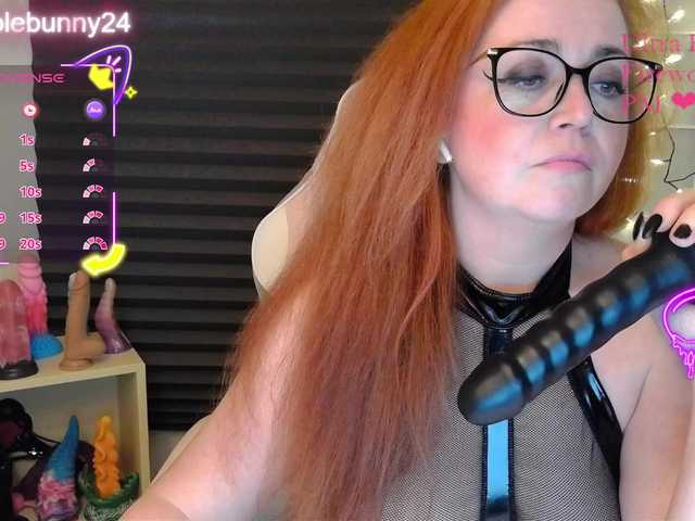 NicoleBunny24's BongaCams show and profile