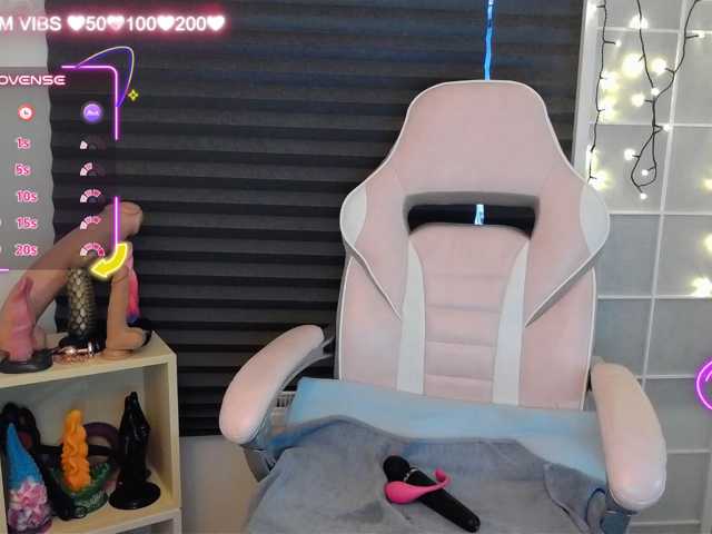 NicoleBunny24 live cam on BongaCams