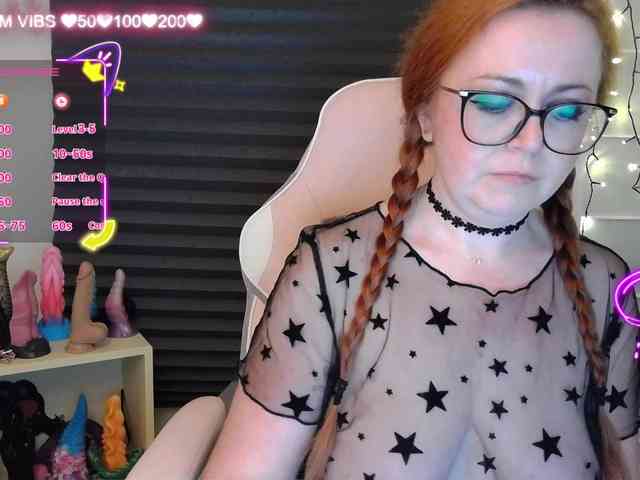 NicoleBunny24 webcam