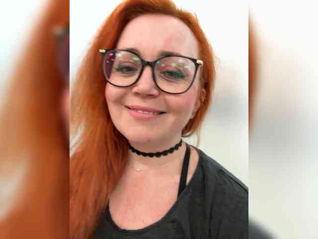 NicoleBunny24 webcam