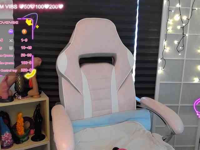 Modèle: NicoleBunny24