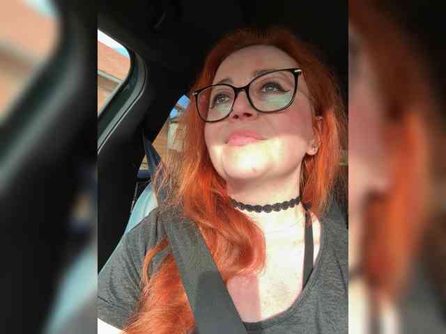 NicoleBunny24 webcam