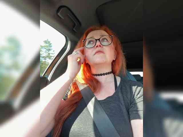 NicoleBunny24 webcam