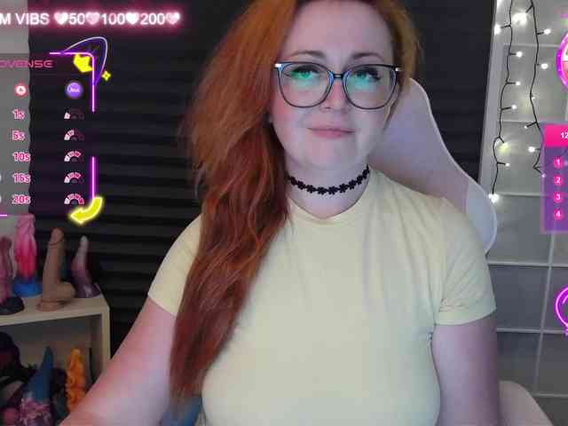 NicoleBunny24 webcam
