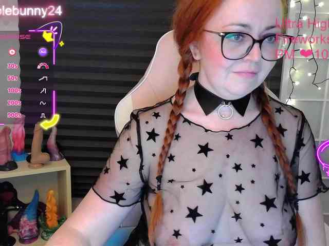 NicoleBunny24 webcam