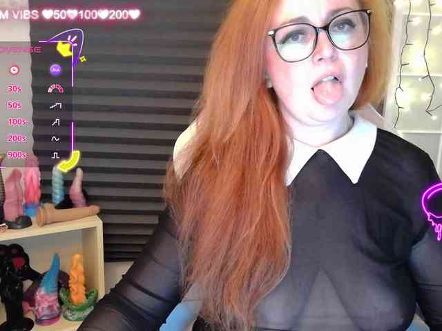 NicoleBunny24 webcam