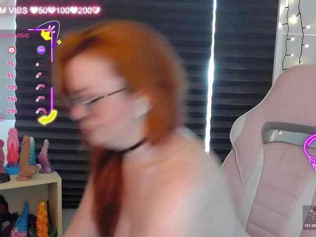 NicoleBunny24 webcam