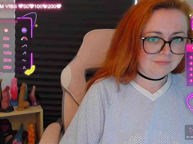 NicoleBunny24 webcam