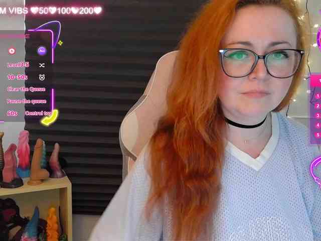 NicoleBunny24 webcam