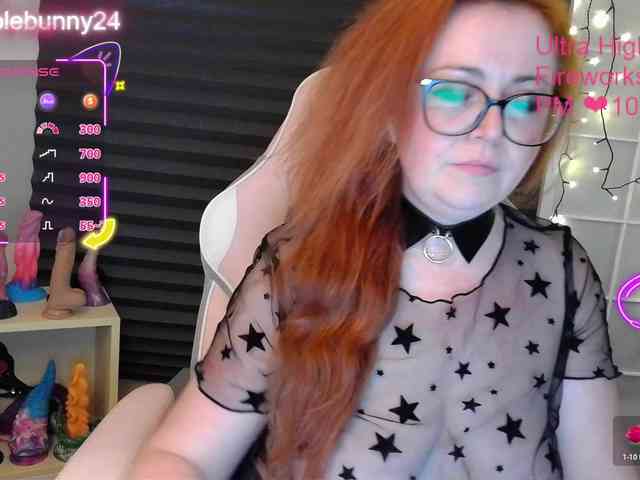 NicoleBunny24 webcam