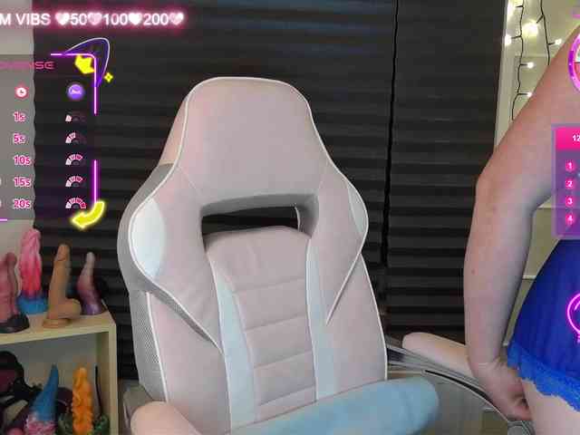 NicoleBunny24 webcam