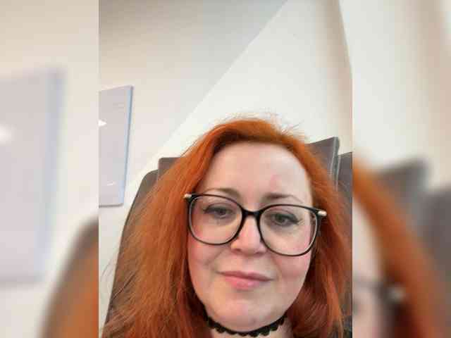 NicoleBunny24 webcam