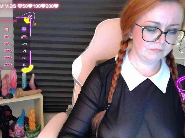 NicoleBunny24 webcam