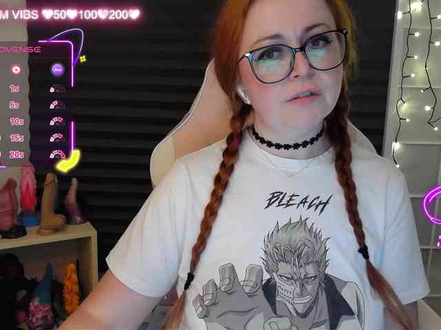 NicoleBunny24 webcam