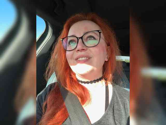 NicoleBunny24 webcam