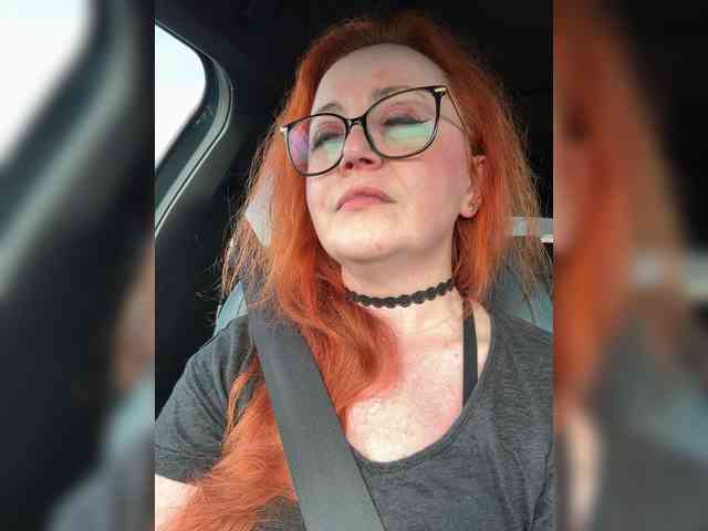 NicoleBunny24 webcam