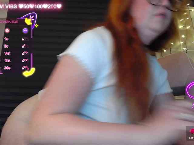 NicoleBunny24 webcam