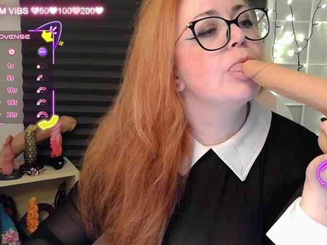 nicolebunny24's live room