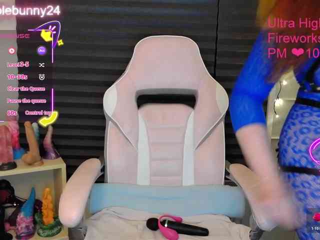 NicoleBunny24 webcam