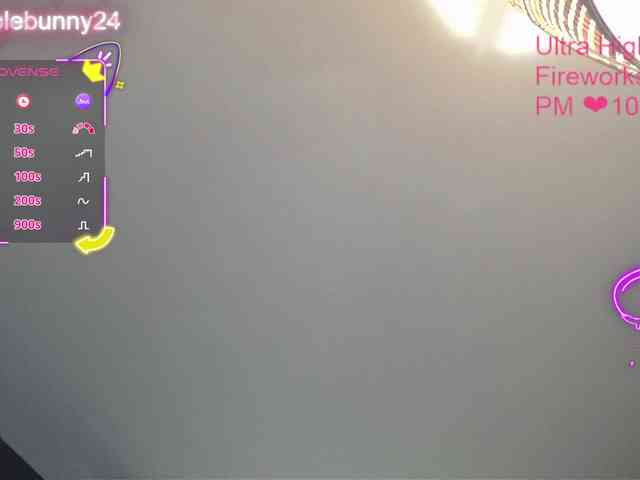 NicoleBunny24 webcam
